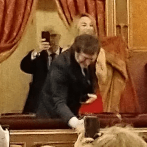 Polémica por la visita de Milei al Teatro Colón