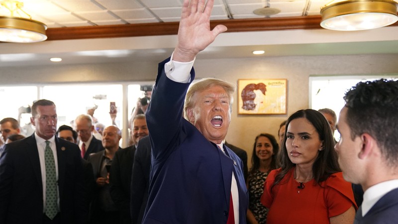 Donald Trump y un espaldarazo a Milei