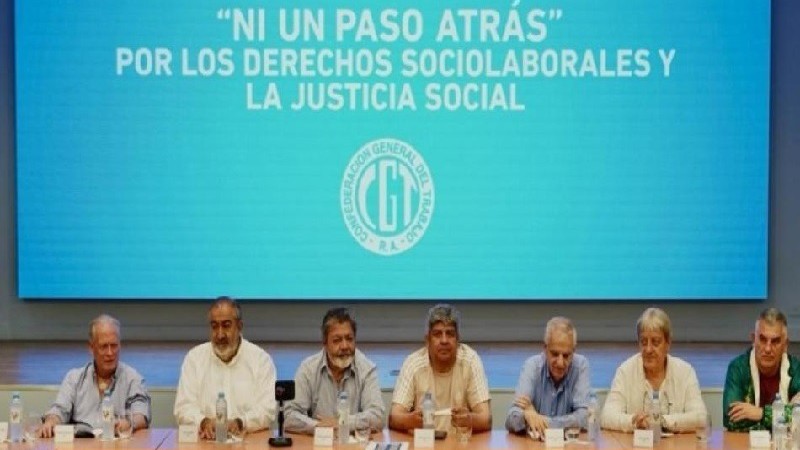 La CGT ya lanz una advertencia contra Milei