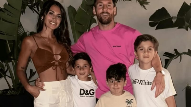 Messi recibi el 2024 junto a su familia