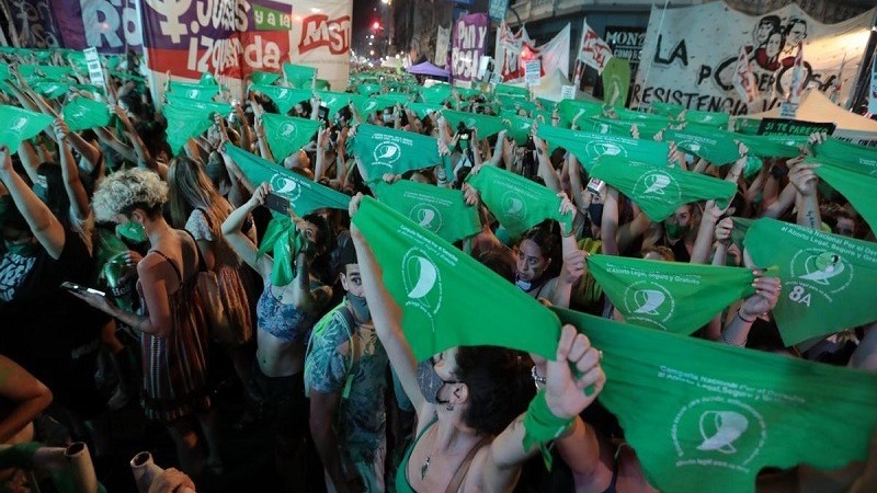 Aborto legal: LLA y un polmico proyecto