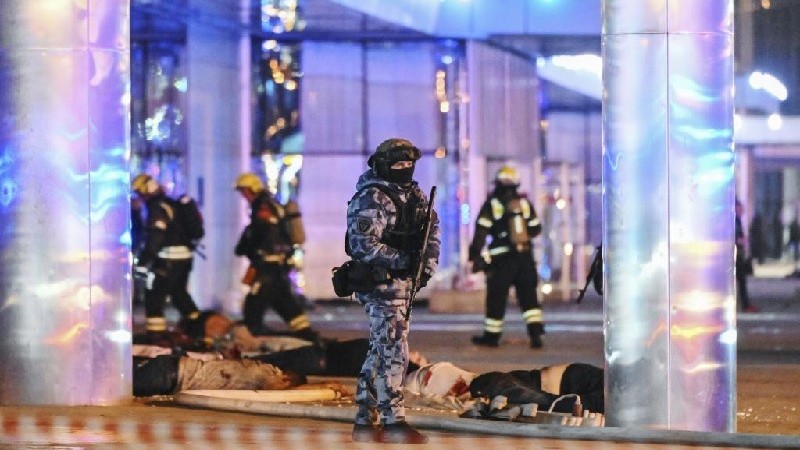 Mosc: al menos 40 muertos en atentado terrorista