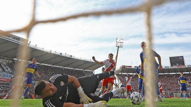 Audio VAR: la polmica del Superclsico