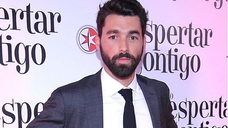 El actor de Trivago, sin hotel y con orden de aprensin