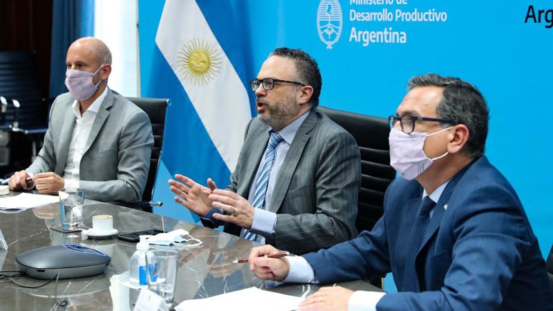 Kulfas culp a Cristina por IMPSA y crece la incertidumbre