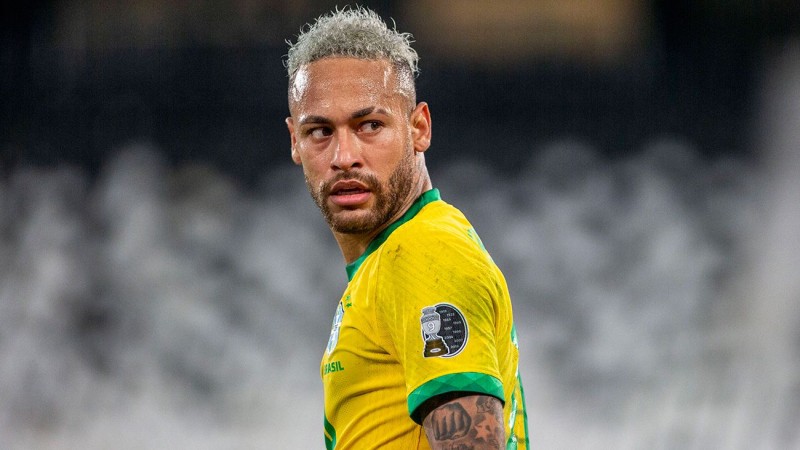 Neymar contra los brasileros