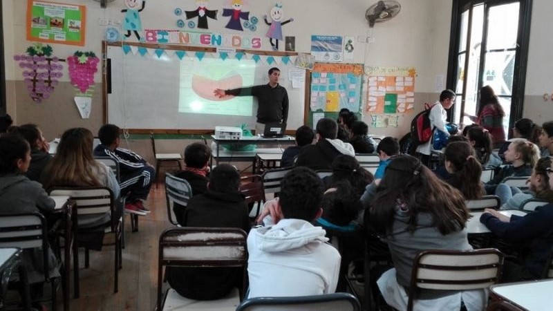 Lleg la vuelta a clases, con exigencias