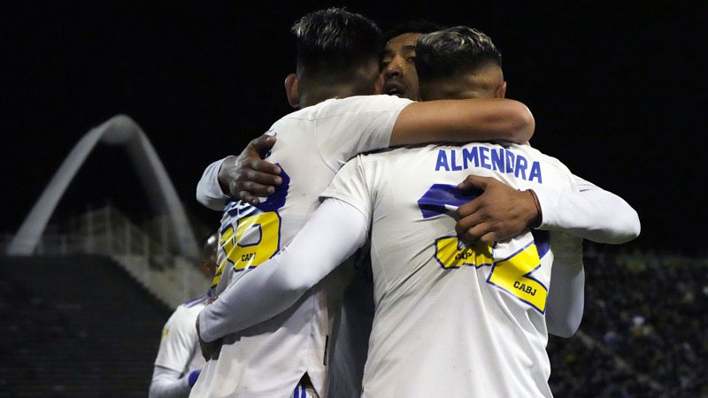 Boca gan en Victoria y se ilusiona con la Copa de la Liga