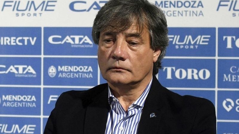Chapini, en la dirigencia del Tomba