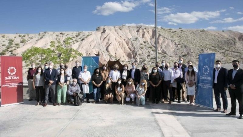 Mendoza trabaja en estratgicas cientfico-tecnolgico