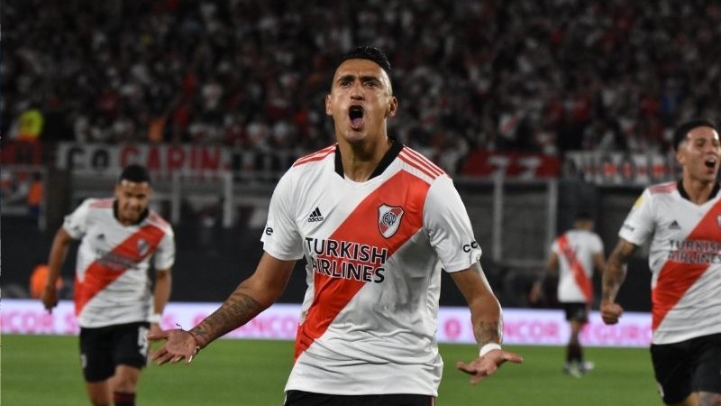 El Millonario gole en un partido vibrante