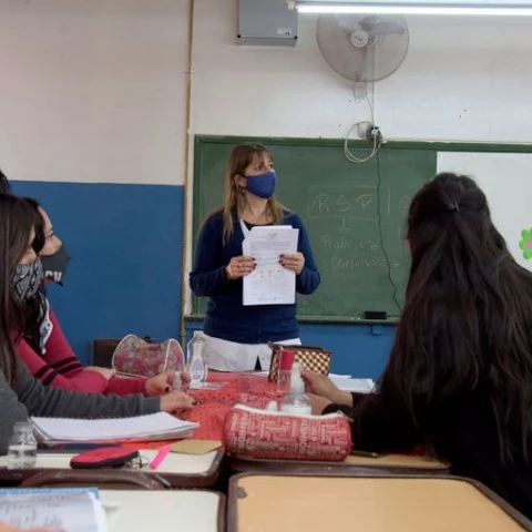Mendoza evaluará su propia calidad de aprendizajes