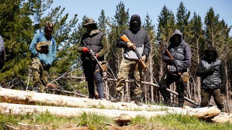 La Justicia obliga al Ejrcito a entregar terrenos a los mapuches