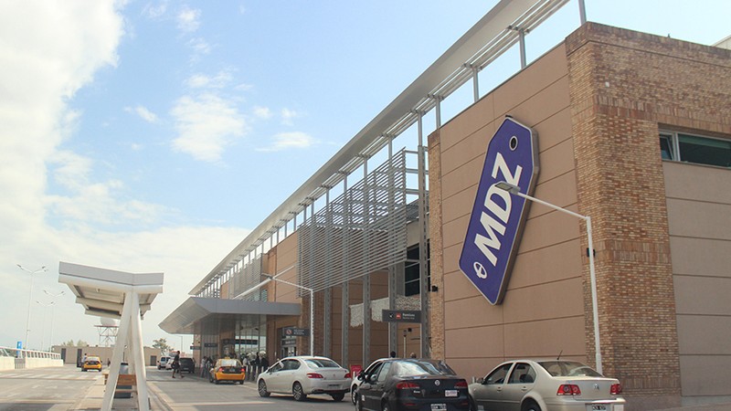 El Aeropuerto de Mendoza es el tercero con ms movimiento