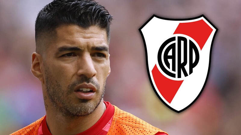Soccer Football – LaLiga – Atletico Madrid v Espanyol – Wanda Metropolitano, Madrid, Spain – April 17, 2022
Atletico Madrid substitute Luis Suarez on the sidelines REUTERS/Juan Medina