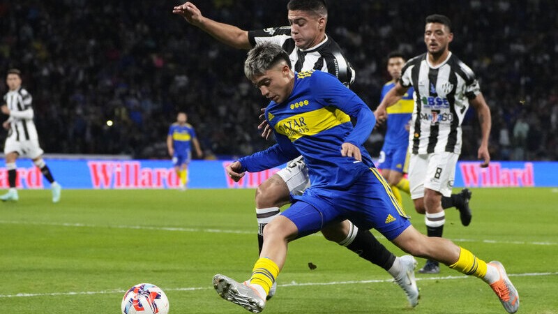 Boca cay con Central Crdoba y tuvo su primer derrota