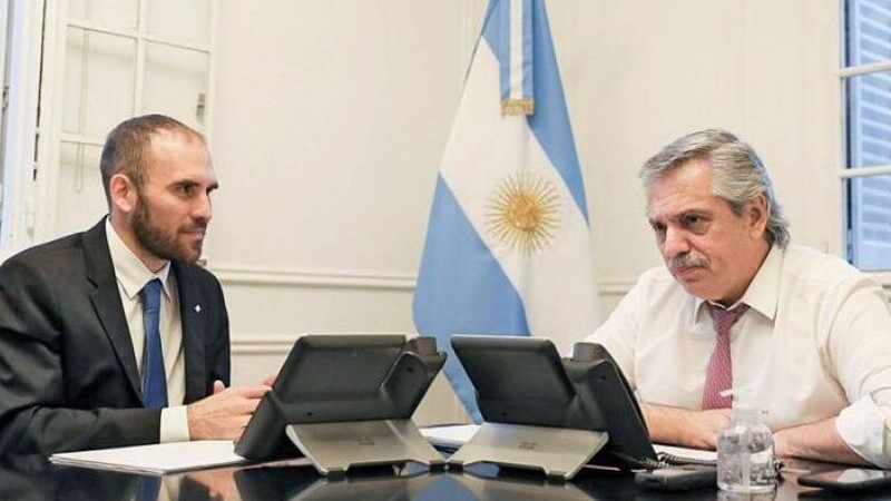 Alberto y Guzmn reunidos para frenar la cada de bonos