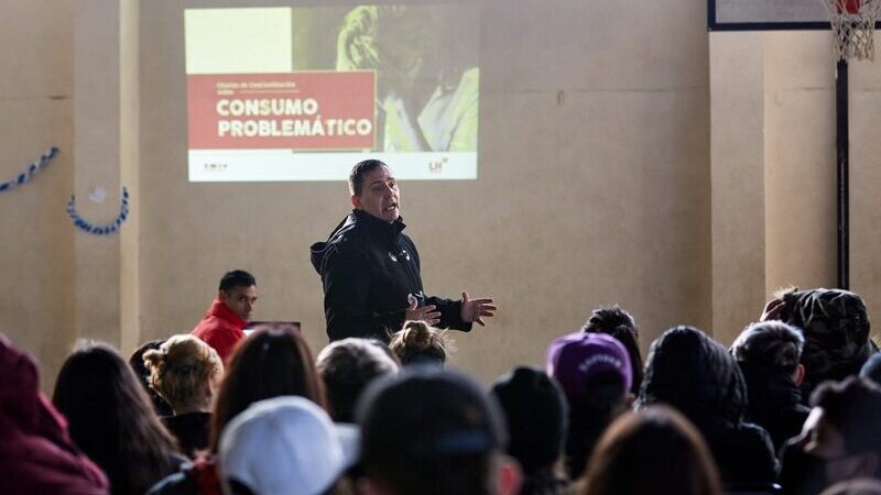 Ciclo de charlas sobre adiccin en Las Heras