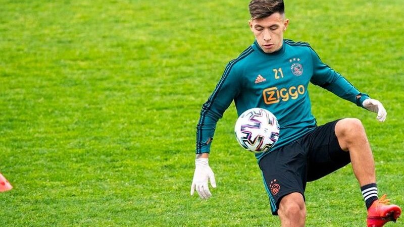 Lisandro Martnez cada vez ms cerca del Manchester United