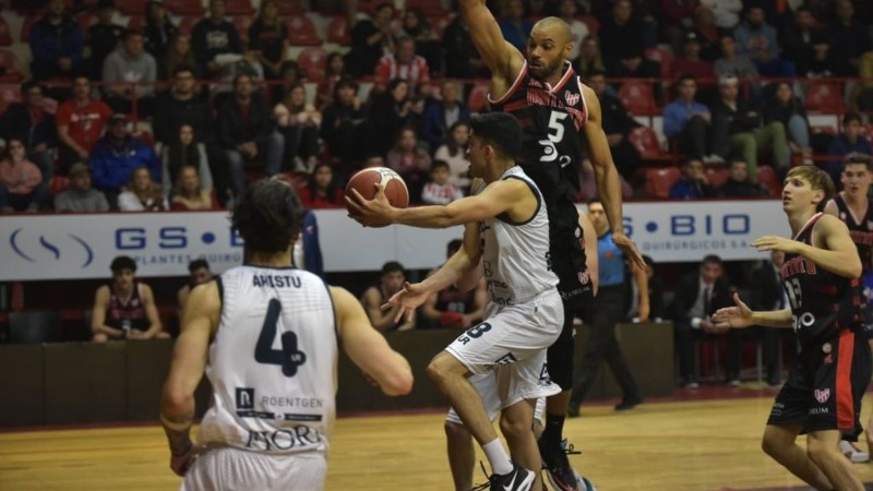 Debut cordobs en la LNB