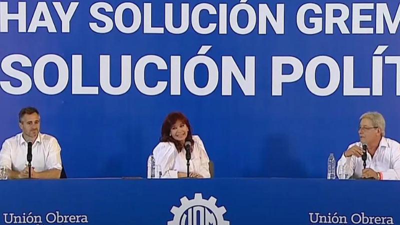 Reaparece Cristina Kirchner