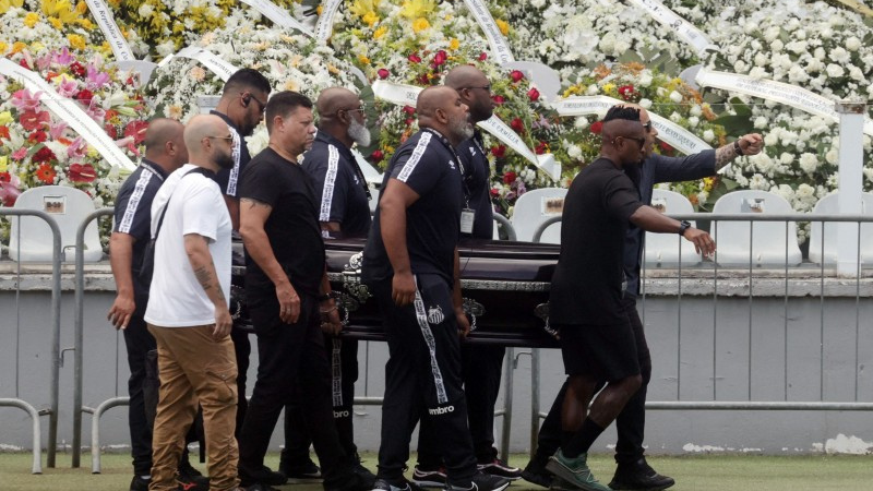 Funeral de 24hs para Pel