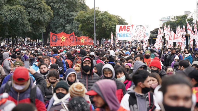 Recorte de planes: vuelven las protestas