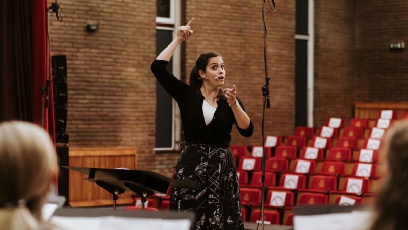 La directora del coro de Londres ser argentina