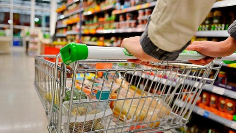 El consumo de los hogares en bienes y servicios viene subiendo