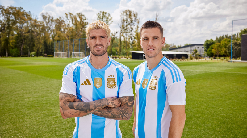 Tres estrellas en el nuevo conjunto