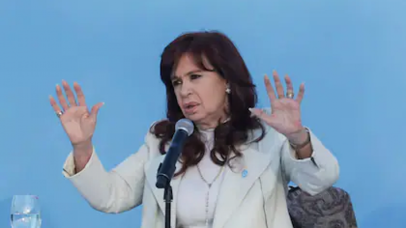 Reapareci CFK con crticas a Milei