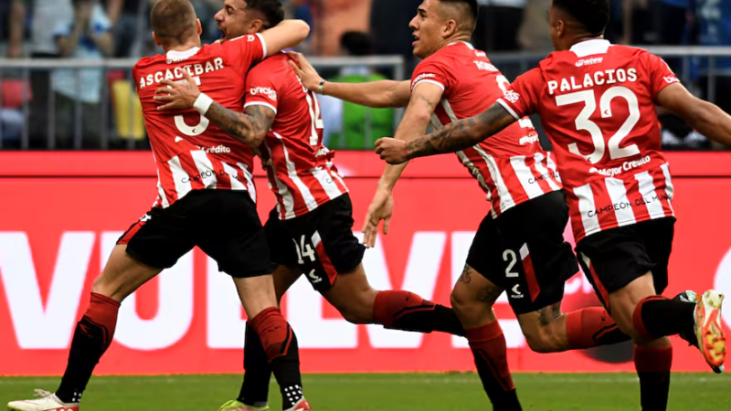 Estudiantes campen de la Copa