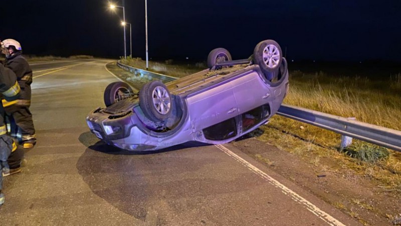 Otra imprudencia al volante y van...