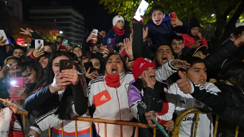 Furor por River en Mendoza