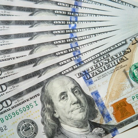 El dólar se despierta