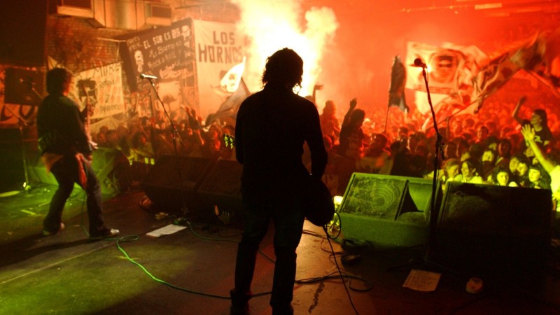 Quienes fueron los principales referentes del inicio del punk rock en argentina 