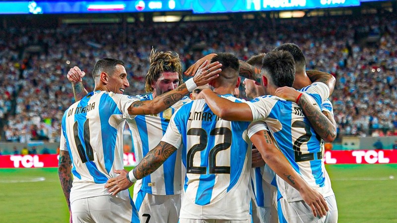 Sin Messi ni Scaloni, argentina enfrenta a Per