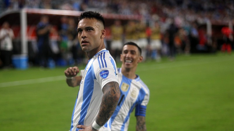 Atentos esta noche, se define el rival de Argentina 