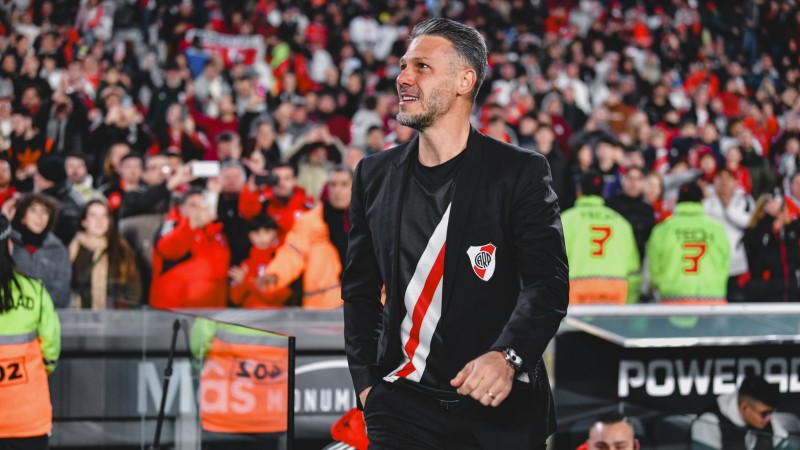 "Micho es de River, de River no se va"