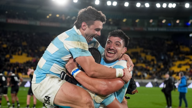 Los Pumas taclearon a los All Blacks