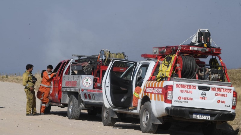 Incendios: Contina el combate contra tres focos