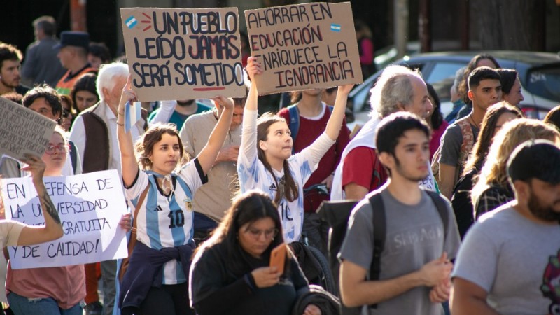 Las universidades vuelven a alzar la voz: Milei, el rival