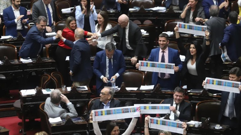 Histórico: cambia la manera de votar