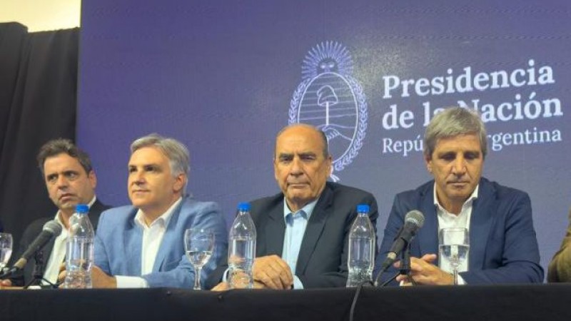 Llaryora, Francos y Caputo inauguraron el gasoducto