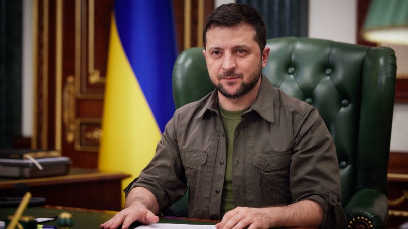 Zelensky, desesperado