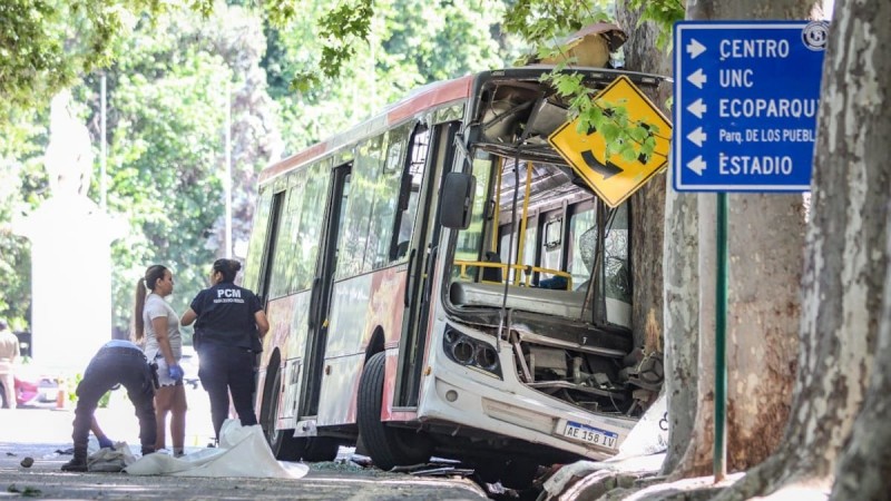 Muri uno de los pasajeros del colectivo