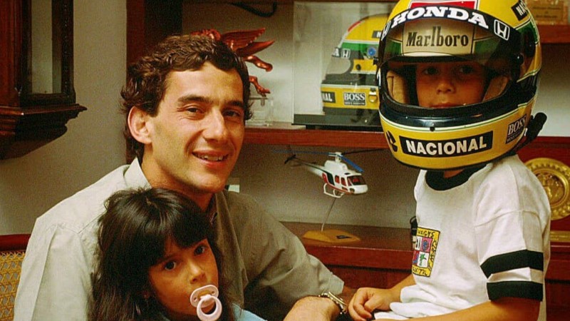 Bruno Senna es hijo de Ayrton Senna?