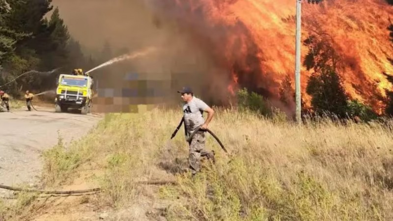 Las condiciones "extremas" complican la tarea en El Bolsn