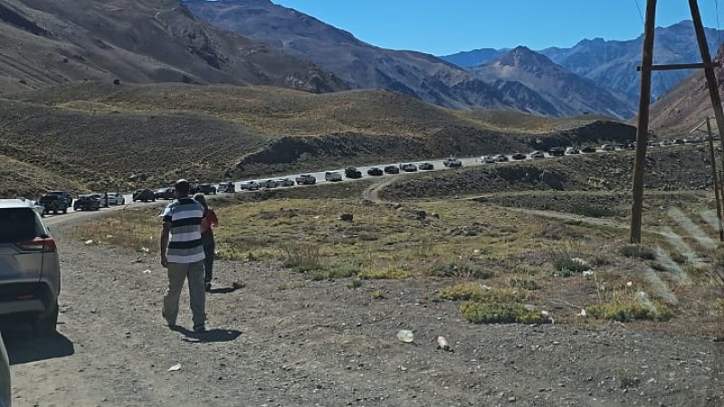 Largas demoras en el Paso a Chile luego del finde largo