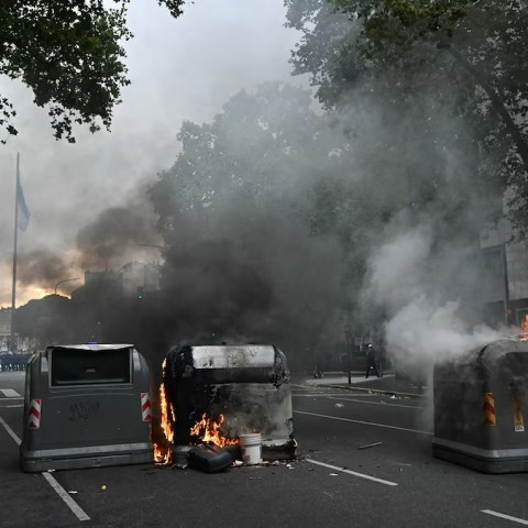 Francos culpó al kirchnerismo por los incidentes